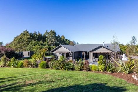 Photo of property in 21 Stewart Glen, Acacia Bay, Taupo, 3385