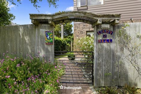 Photo of property in 2 Lady Bell Grove, Lowry Bay, Lower Hutt, 5013