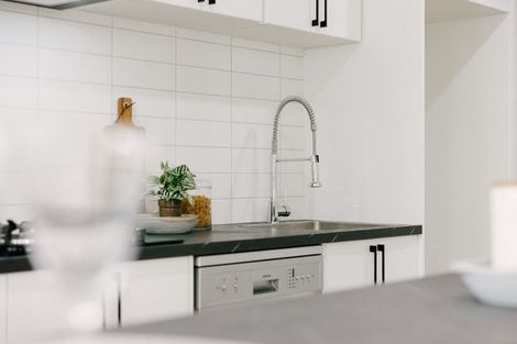 Photo of property in 15 Peters Avenue, Cloverlea, Palmerston North, 4412