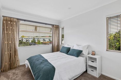 Photo of property in 1/126 Whangaparaoa Road, Red Beach, 0932