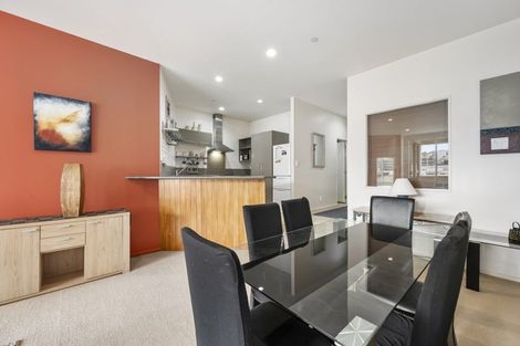 Photo of property in Stadium Garden Flats, 205/107 Thorndon Quay, Pipitea, Wellington, 6011