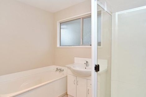 Photo of property in 3 Takapu Place, Bromley, Christchurch, 8062