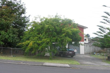 Photo of property in 96 Athena Drive, Totara Vale, Auckland, 0629