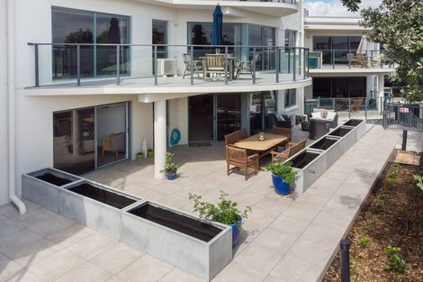 Photo of property in 205/178 Marine Parade, Mount Maunganui, 3116