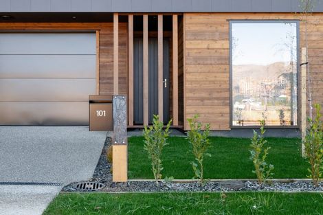 Photo of property in 101 Wooing Tree Avenue, Cromwell, 9310