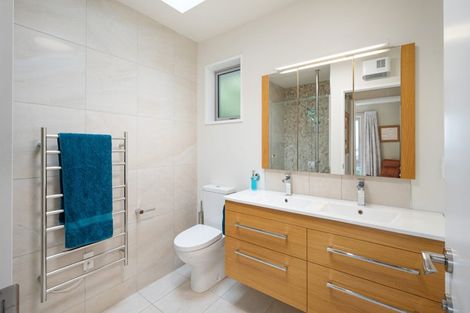 Photo of property in 44 Augusta Street, Redcliffs, Christchurch, 8081