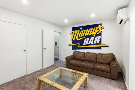 Photo of property in 587 Castle Street, North Dunedin, Dunedin, 9016