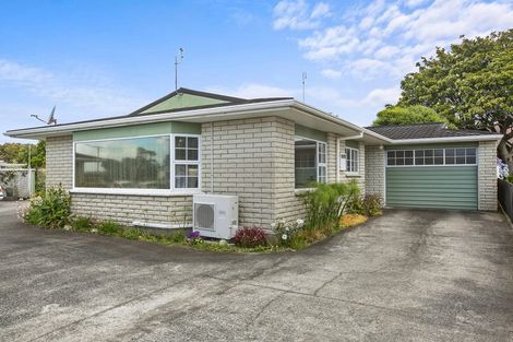 Photo of property in 1/9 Tukapa Street, Westown, New Plymouth, 4310