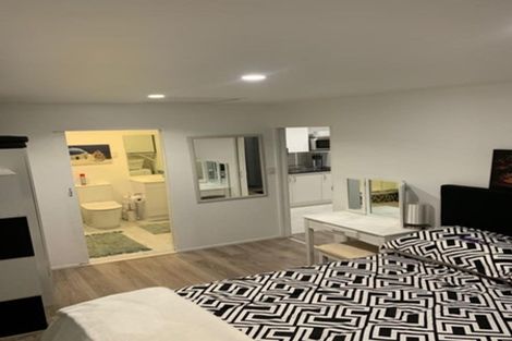 Photo of property in 330 Glenvar Road, Torbay, Auckland, 0630