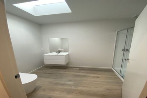 Photo of property in 22 Fitzherbert Road East, Aokautere, Palmerston North, 4471