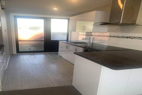 Photo of property in 64 Barton Street, Woolston, Christchurch, 8023