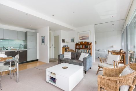 Photo of property in 102b/14 West Quay, Ahuriri, Napier, 4110