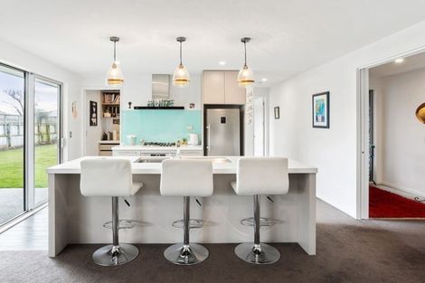 Photo of property in 48 Blue Gum Place, New Brighton, Christchurch, 8083