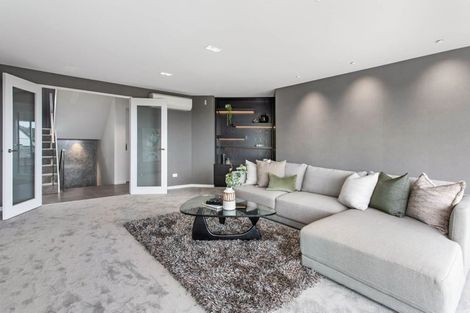 Photo of property in 15 Woodlau Rise, Huntsbury, Christchurch, 8022