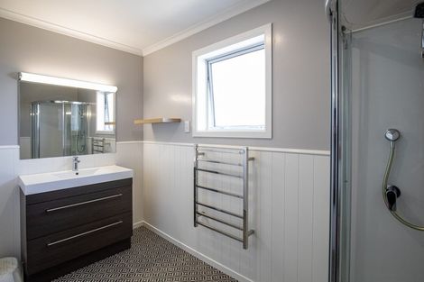 Photo of property in 114 Shields Street, Clyde, 9330