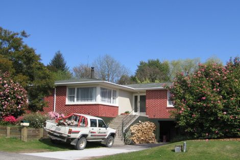 Photo of property in 31 Simmonds Crescent, Springfield, Rotorua, 3015