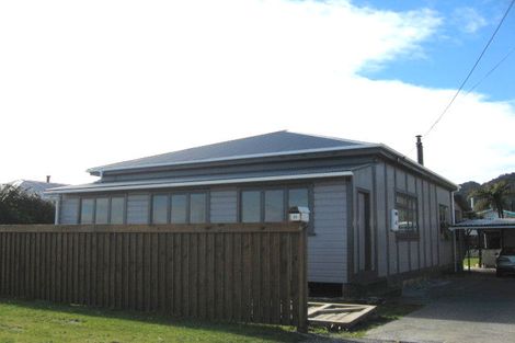 Photo of property in 23 Nelson Quay, Cobden, Greymouth, 7802