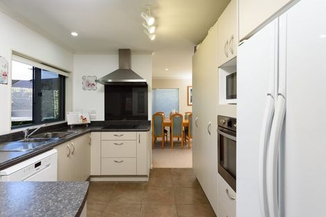 Photo of property in 44 Falcon Drive, Welcome Bay, Tauranga, 3112