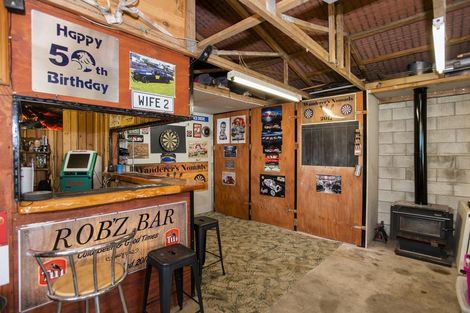 Photo of property in 151 Onslow Road, Patutahi, Gisborne, 4072