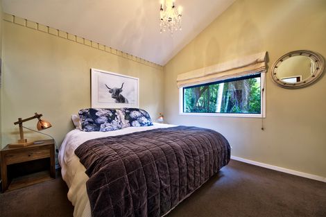 Photo of property in 103 Waima Crescent, Titirangi, Auckland, 0604