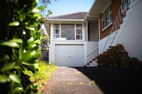 Photo of property in 2/15 Felton Mathew Avenue, St Johns, Auckland, 1072