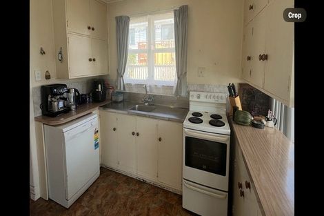 Photo of property in 9a Pratt Street, Waitara, 4320