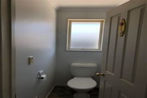 Photo of property in 10 Joe Burns Place, Wigram, Christchurch, 8042