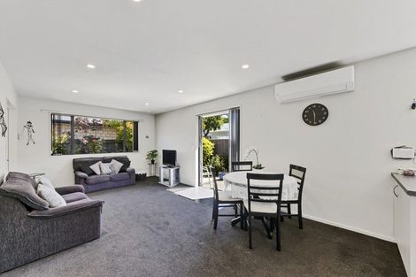 Photo of property in 2a Ferndown Lane, Bromley, Christchurch, 8062