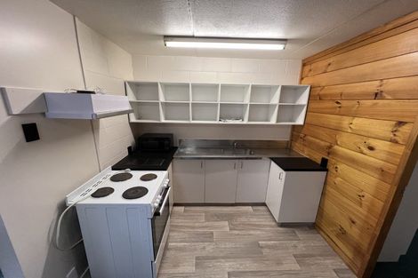 Photo of property in Te Awhina Apartments, 19/22 Sussex Street, Mount Cook, Wellington, 6021