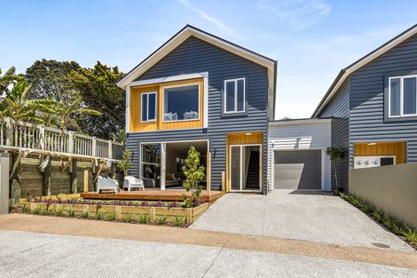 Photo of property in 7 The Bays Rise, Murrays Bay, Auckland, 0630