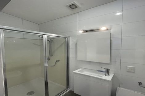 Photo of property in 2/10 Silver Moon Road, Albany Heights, Auckland, 0632