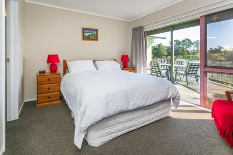 Photo of property in 4e Torehina Heights, Amodeo Bay, Coromandel, 3584