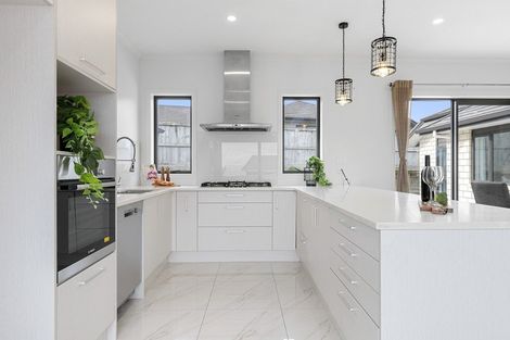 Photo of property in 10 Helenslee Court, Flagstaff, Hamilton, 3210