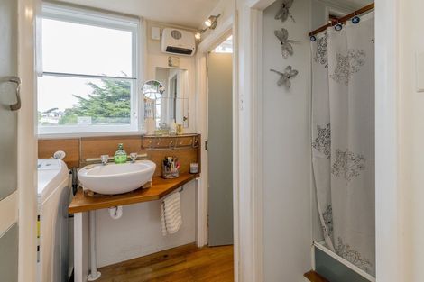 Photo of property in 72 Park Avenue, Waitarere Beach, Levin, 5510