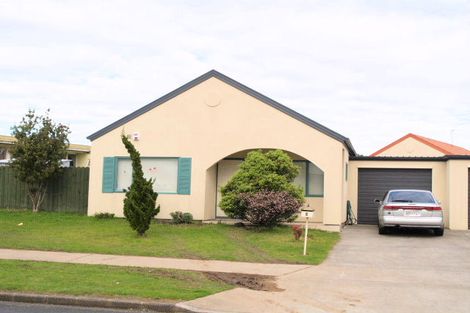 Photo of property in 3 Bicknell Road, Favona, Auckland, 2024