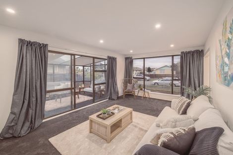 Photo of property in 9 Shetland Street, Woolston, Christchurch, 8062
