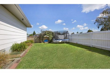 Photo of property in 23 Lloyd Drive, Nawton, Hamilton, 3200