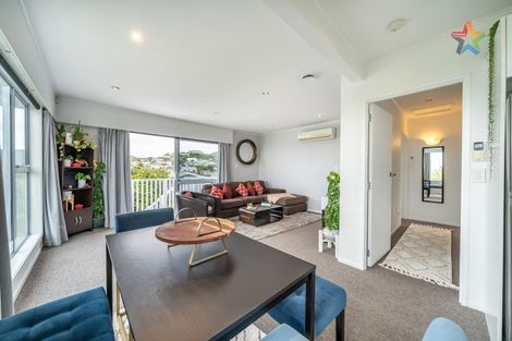Photo of property in 27a Cypress Drive, Maungaraki, Lower Hutt, 5010