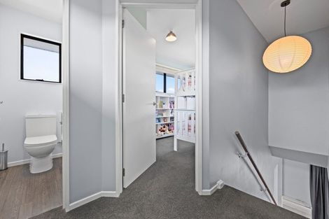 Photo of property in 72 Dunedin Street, Redwood, Christchurch, 8051