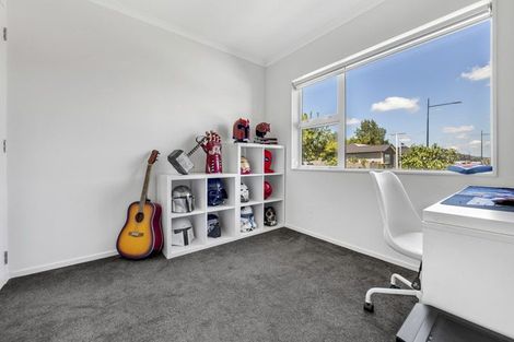Photo of property in 132 Kuaka Drive, Takanini, 2112