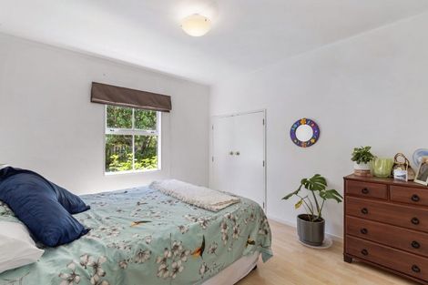 Photo of property in 2/19 Salem Place, Torbay, Auckland, 0630