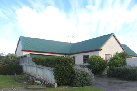 Photo of property in 5 Holdsworth Drive, Otamatea, Whanganui, 4500