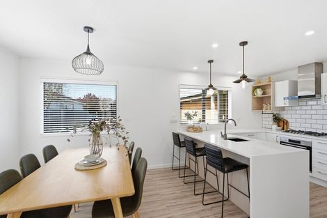 Photo of property in 2/39 Frankleigh Street, Somerfield, Christchurch, 8024