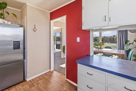 Photo of property in 19 Ward Place, Richmond Heights, Taupo, 3330