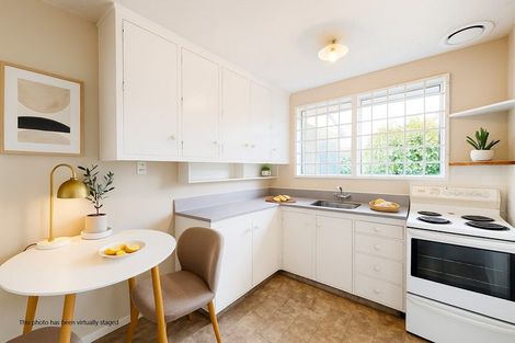 Photo of property in 2/98 Peverel Street, Riccarton, Christchurch, 8041