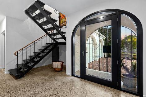 Photo of property in 2/11 Huntly Road, Campbells Bay, Auckland, 0630