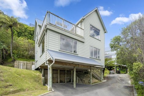 Photo of property in 32 Cheshire Street, Wilton, Wellington, 6012