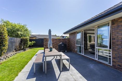 Photo of property in 16 Te Pihopa Way, Aidanfield, Christchurch, 8025