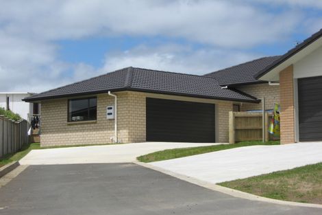 Photo of property in 61b Puriri Road, Pukekohe, 2120