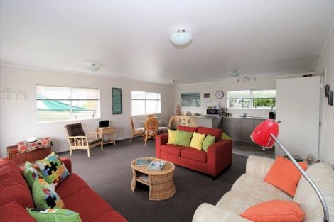 Photo of property in 190 Ngaio Drive, Matarangi, Whitianga, 3592